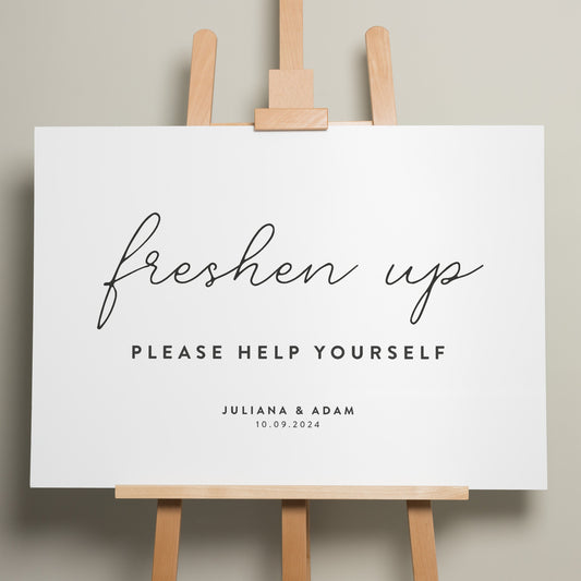 Elegant Wedding Bathroom Sign, Freshen Up Wedding Sign, Minimalistic Wedding Bathroom Basket Sign, Modern Simple Wedding Signage 'Juliana'