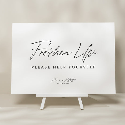 Wedding Bathroom Basket Sign, Simple Modern Freshen Up Wedding Sign, Simple Wedding Bathroom Sign, Elegant Wedding Day Signage 'Marie'