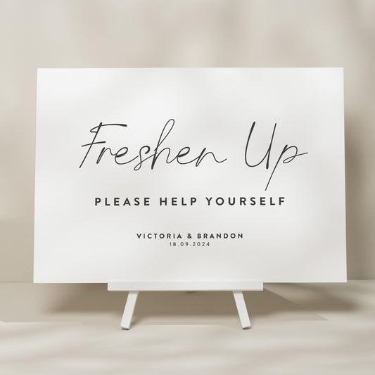 Minimalistic Bathroom Basket Sign, Modern Calligraphy Sign For Wedding, Freshen Up Wedding Sign, Elegant Wedding Signage 'Victoria'